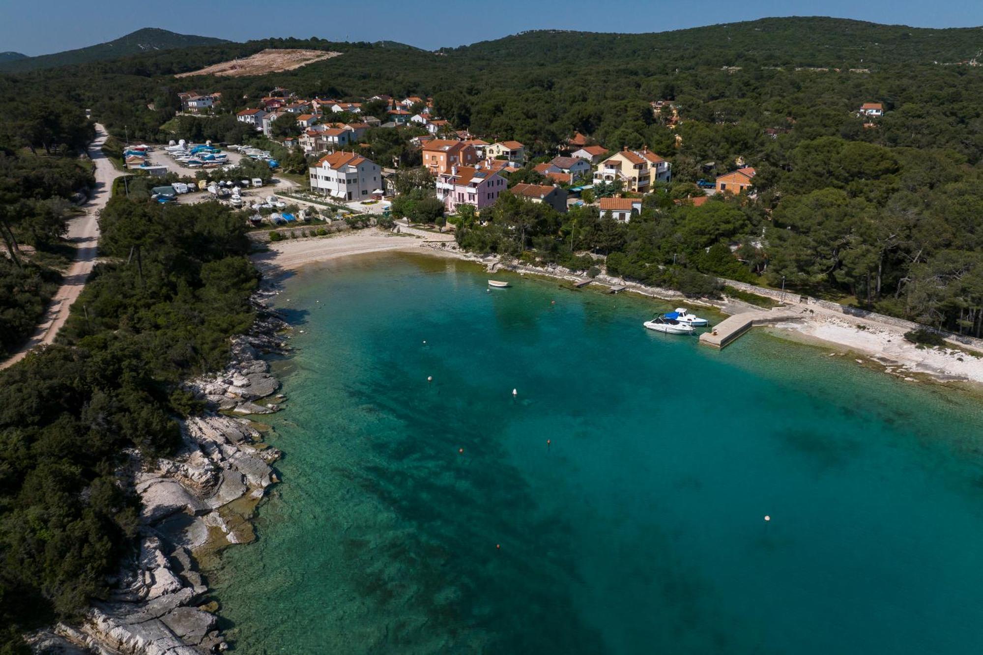 Apartments Divna Mali Lošinj Exterior foto