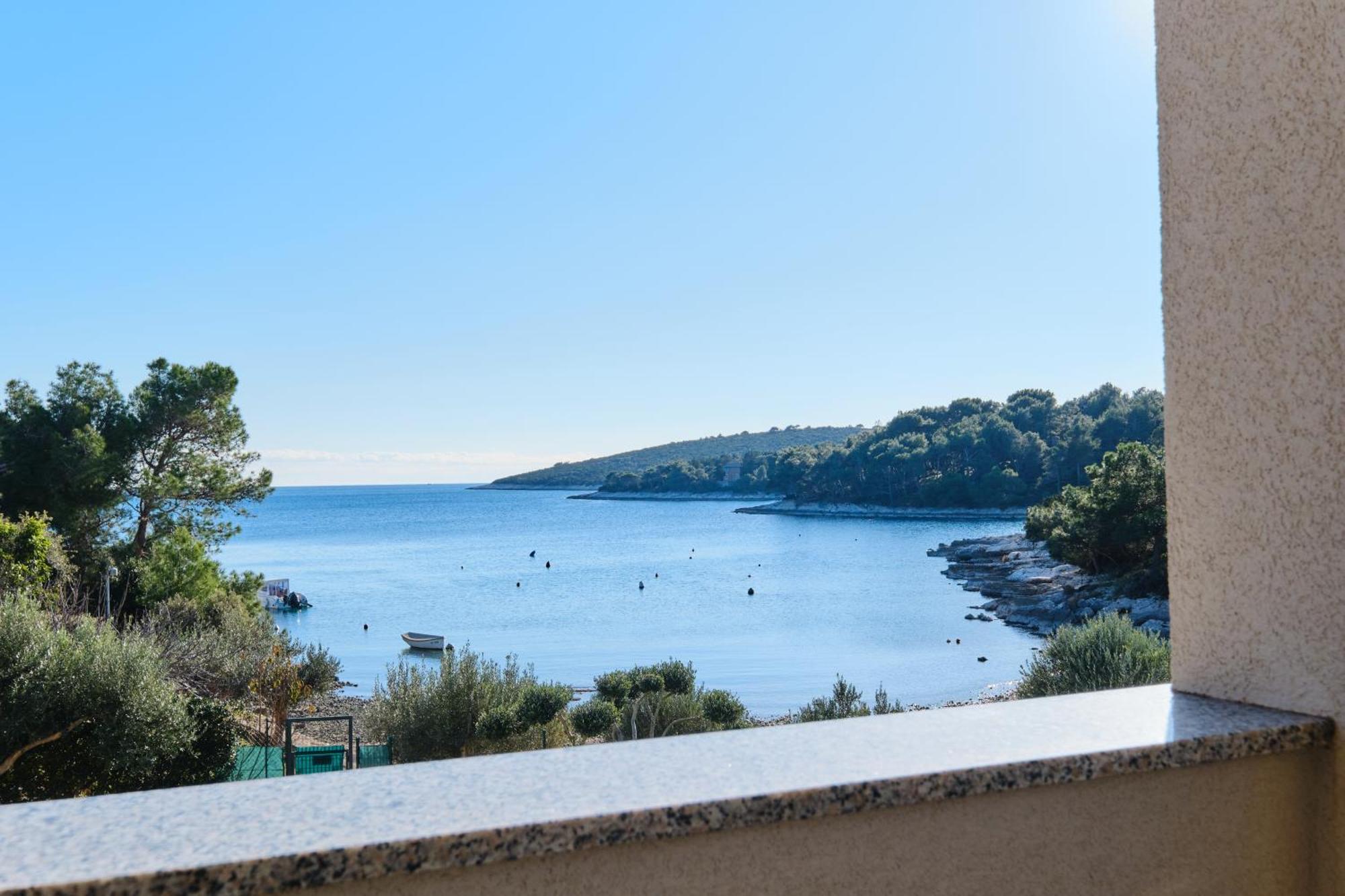 Apartments Divna Mali Lošinj Exterior foto