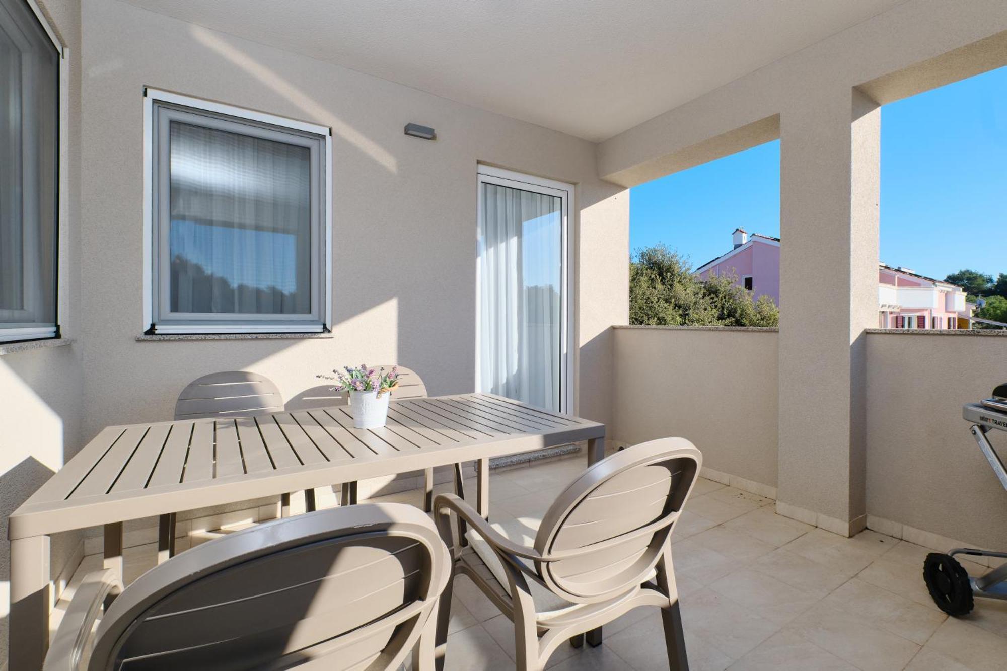 Apartments Divna Mali Lošinj Exterior foto